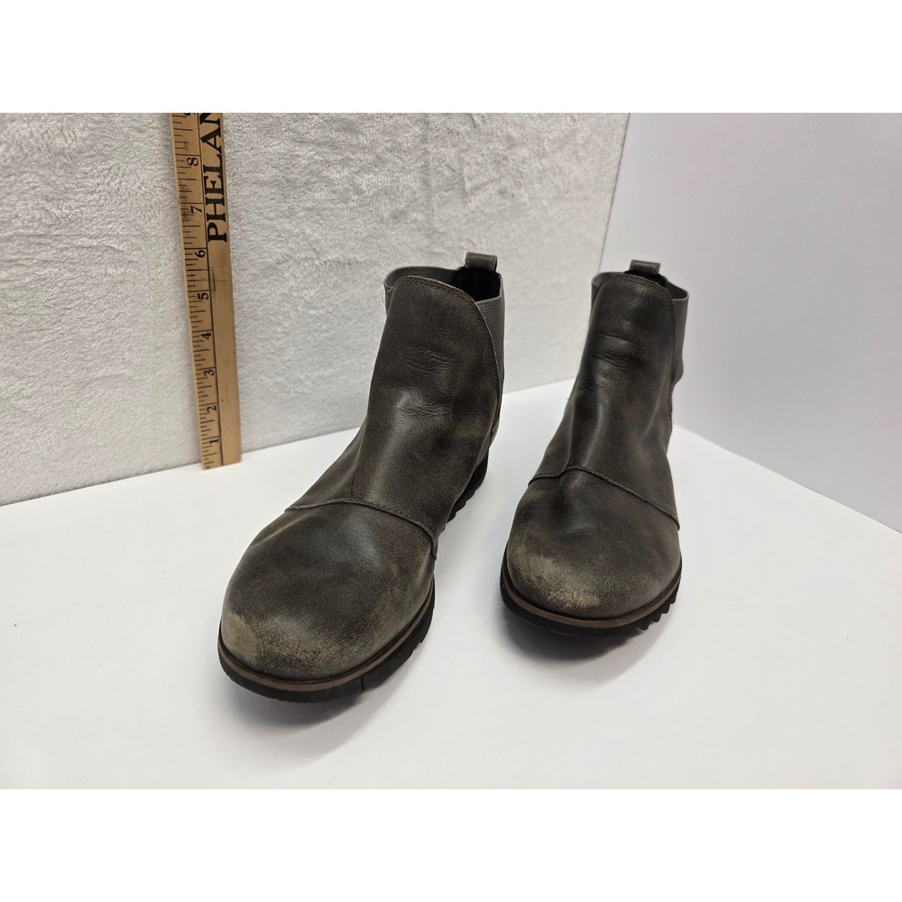 Sorel Women's Gray Leather Ankle Boots